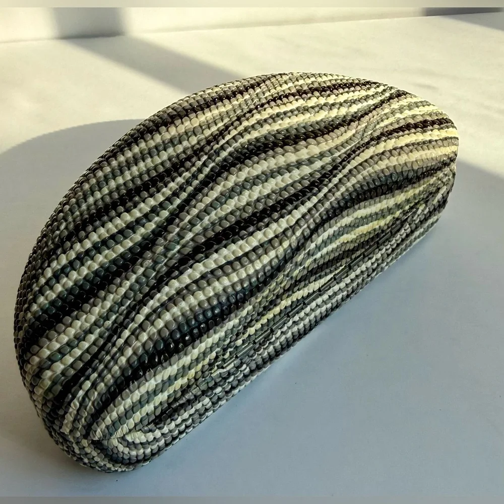 Beaded Zebra Pattern Hard Shell Sunglasses Case Black White Gray